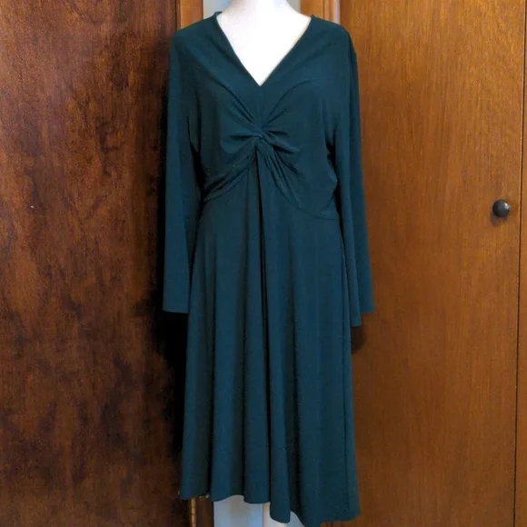 Dia Co Dresses Nwt Sabrina Collective Dark Green Dress